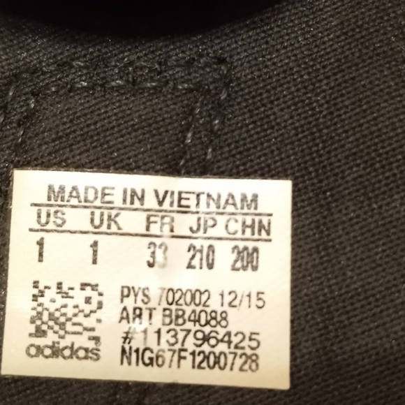 Adidas slides - Picture 4 of 6